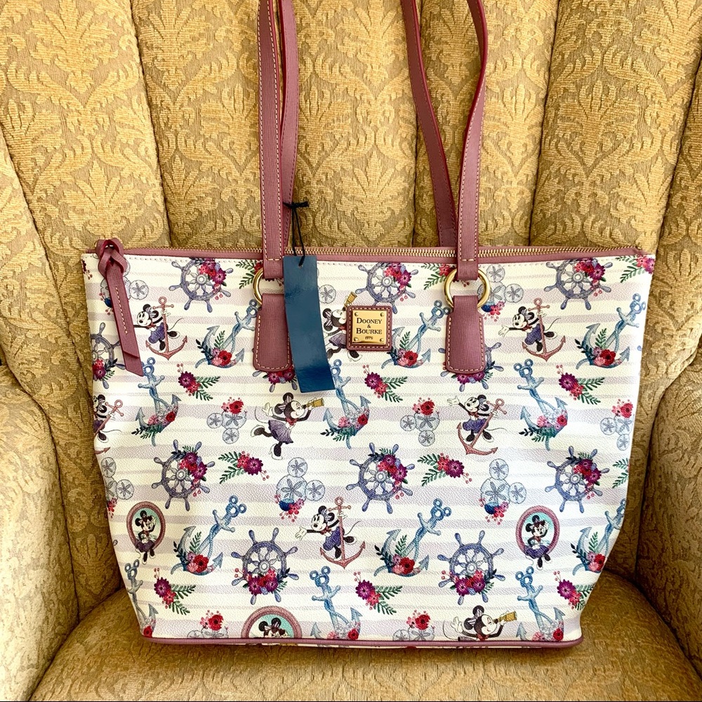 NEW Disney Cruise Dooney & Bourke Minnie Purse
